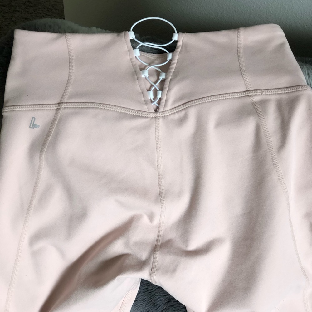 Fabletics Powerehold High Waisted Leggins